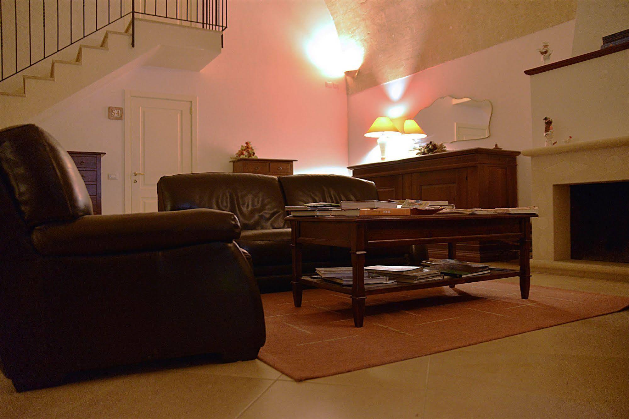Residence Del Casalnuovo Matera Bagian luar foto